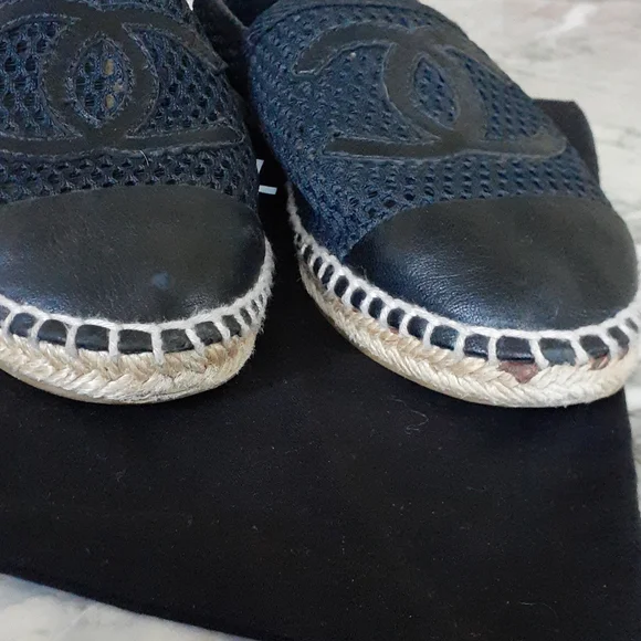 Chanel shoes - Picture 6 of 12